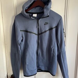 Nike Men's Gray Performance Jacket with Hood